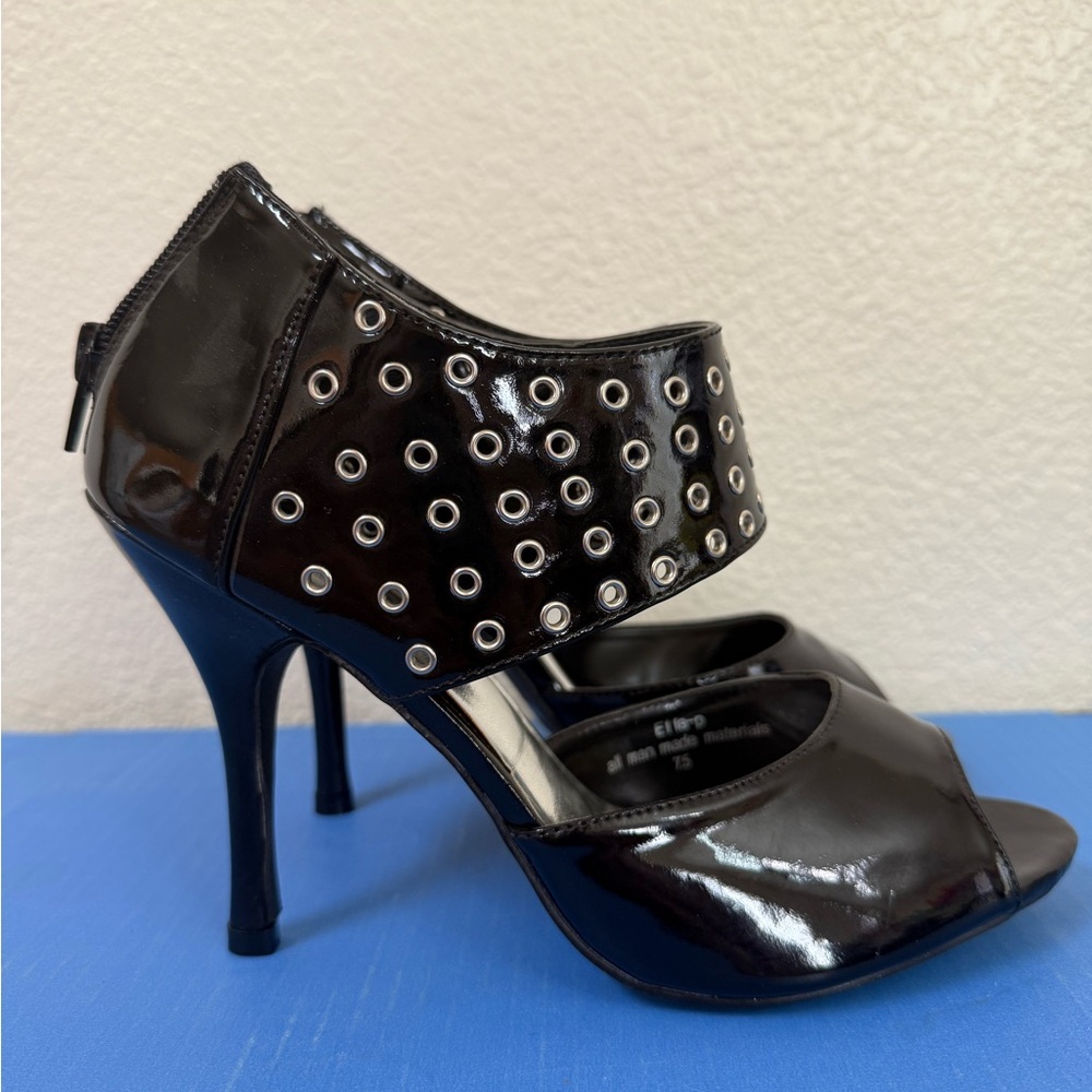 Chic Black Peep-Toe Heels with Studded Detail